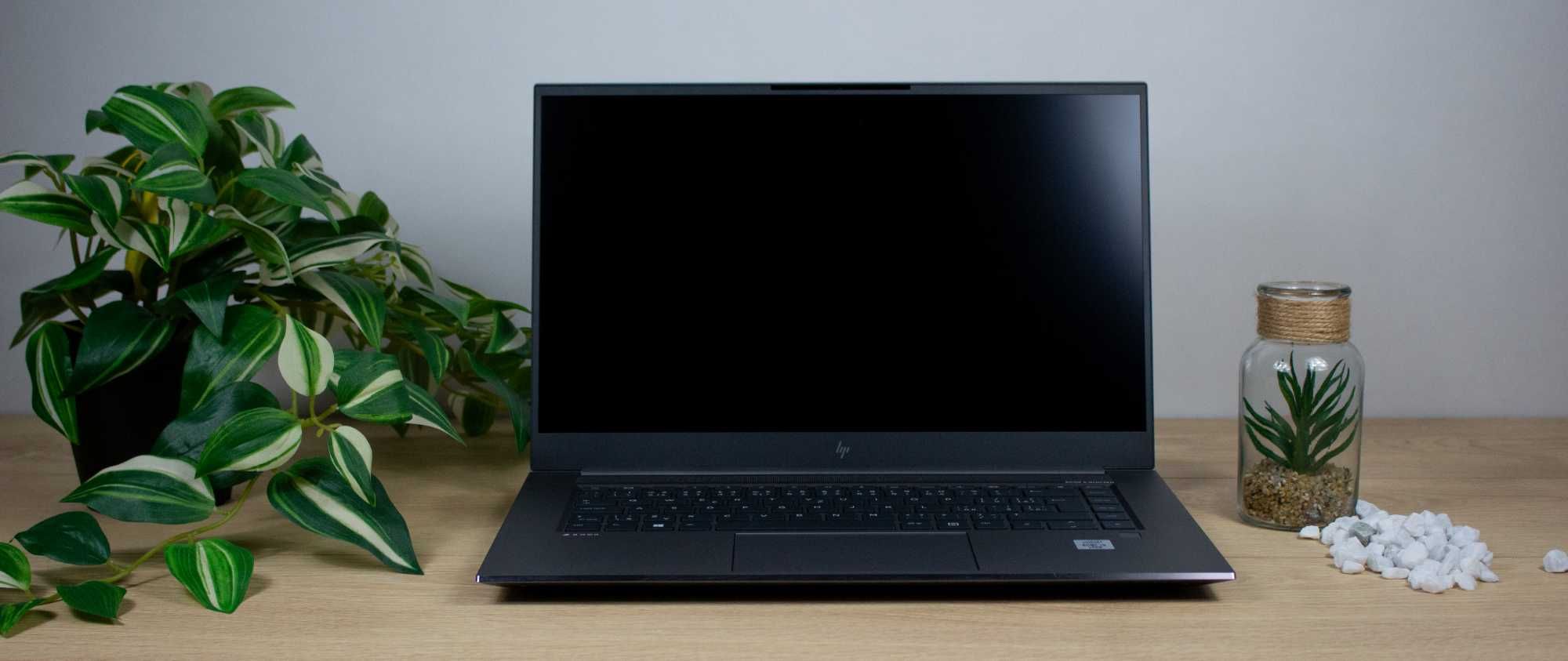 Laptop HP ZBook Studio G8 | i9 - 11950H | Nvidia RTX A2000 | 32 GB RAM