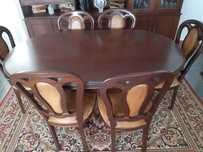 Conjunto mesa oval e seis cadeiras em madeira maciça pé galo