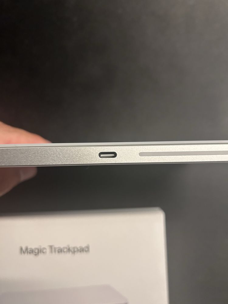 Apple trackpad USB C