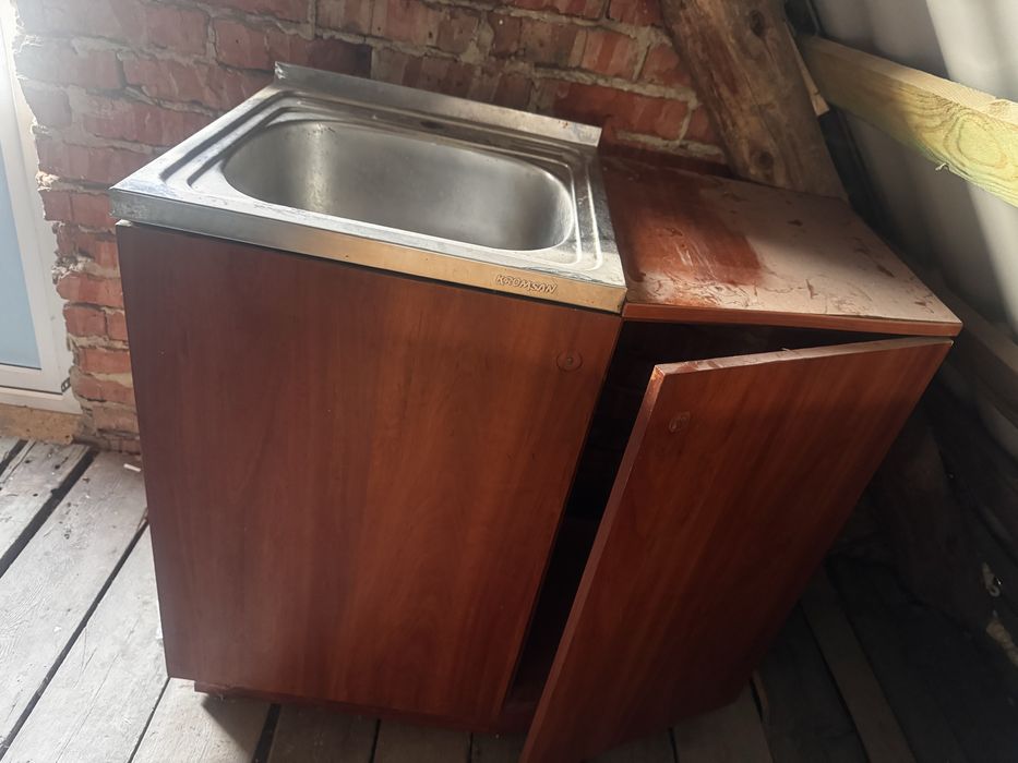 Продам мийку кухонну з тумбою