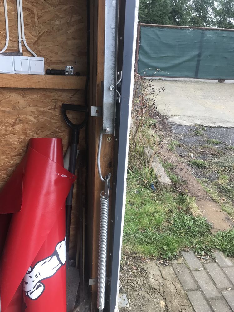 Brama garazowa docieplana
