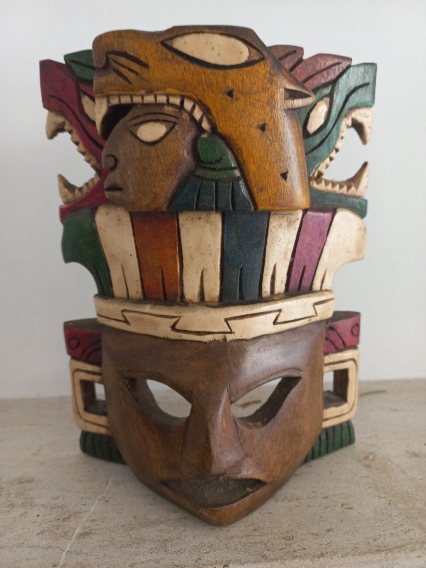 Máscara  Mexicana , peça de artesanato em madeira NOVA