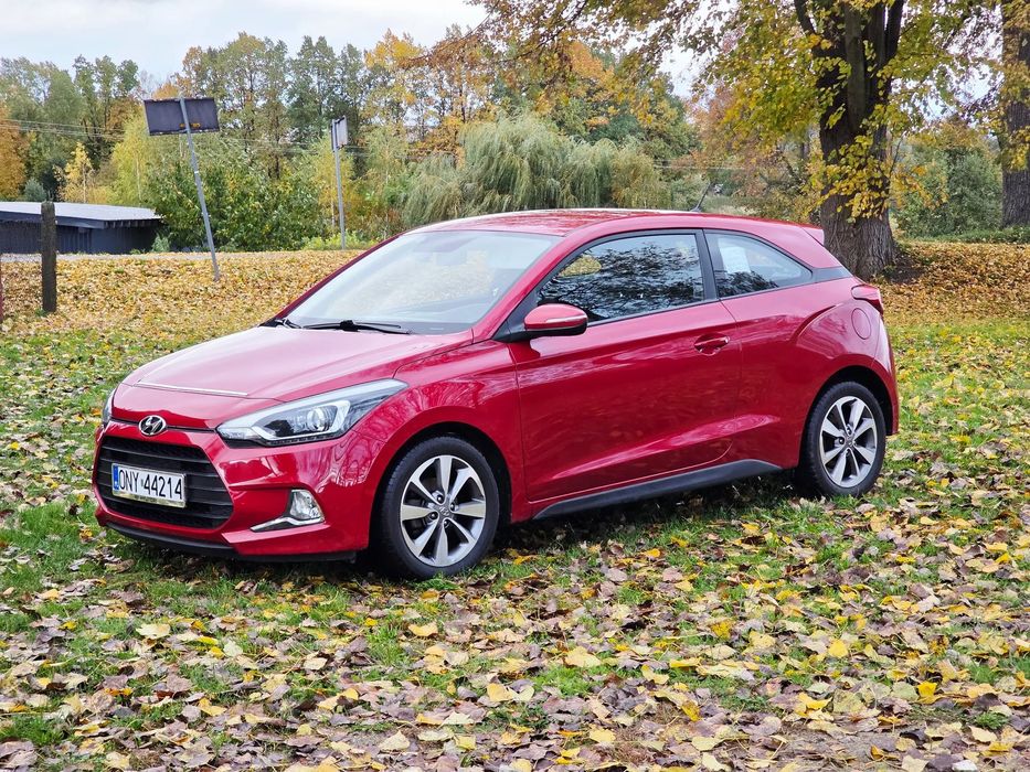 Hyundai i20 Hyundai i20 Coupe 2015 1.4 MPI 100 KM