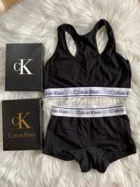 Komplet Calvin Klein czarny S z biustonoszem typu bralette