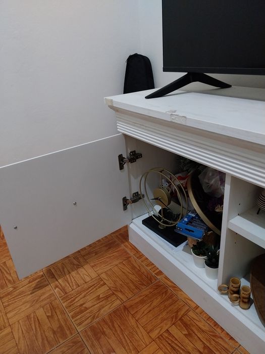 Rack branco para sala