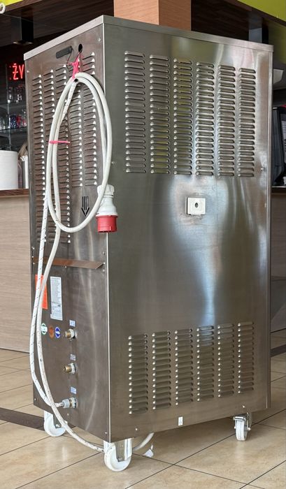 Compacta 10 maszyna do produkcji lodów z pasteryzatoren