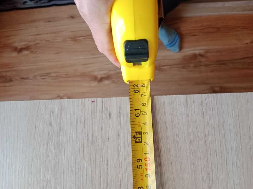 Stół rozkladany plus krzesła
