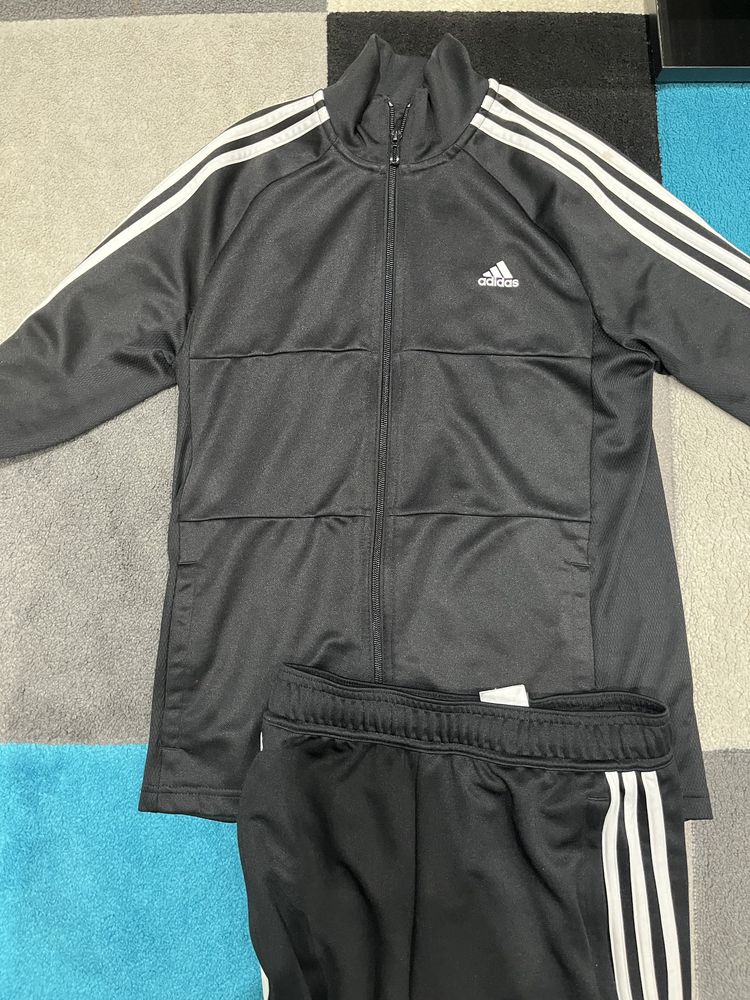 Костюм adidas