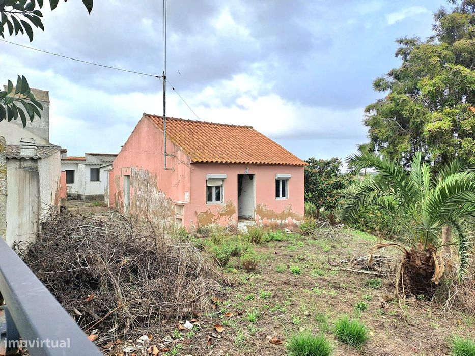 Moradia com 4080 m² para Remodelação, Sarge - Torres Vedras