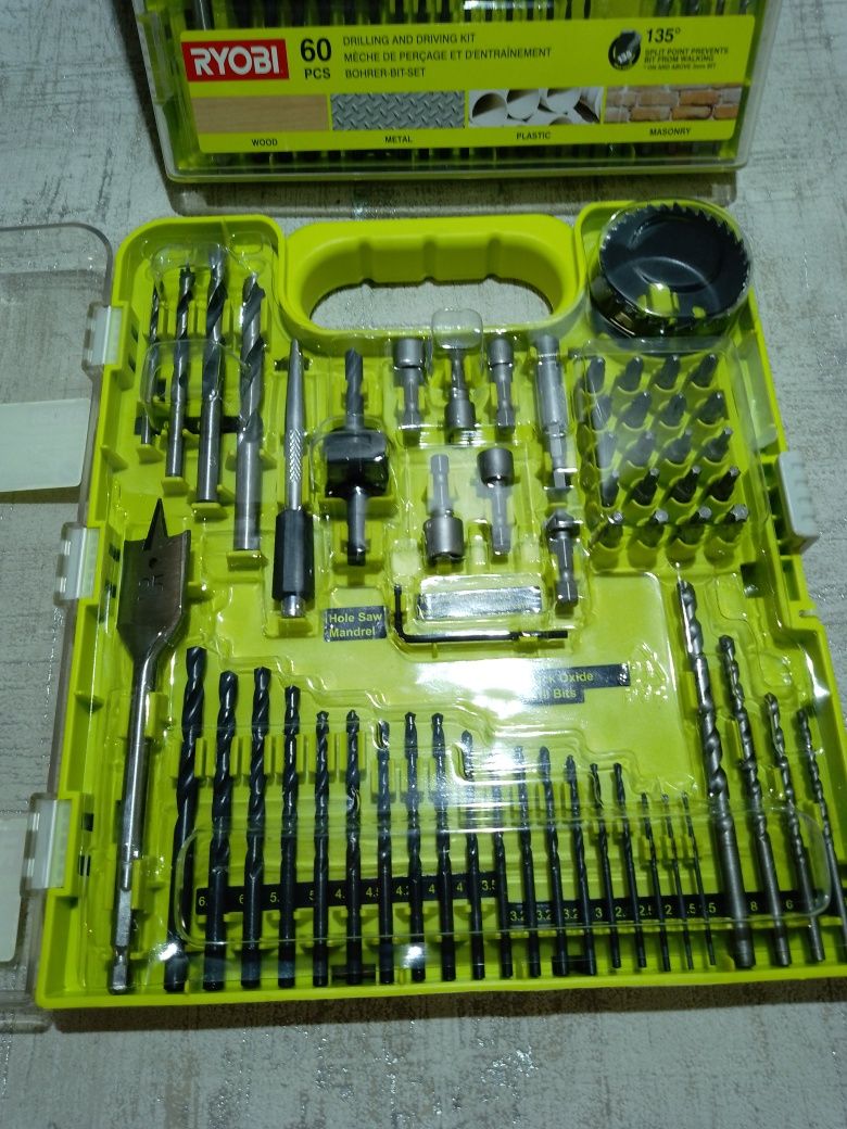 Набор свёрл и бит Ryobi RAKDD60, 60 предметов.