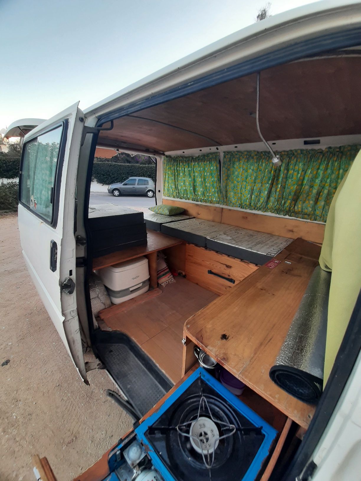 Vw transporter 2.4D (campervan)