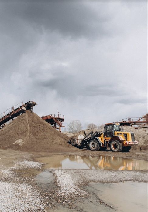 Пісок будівельний, збагачений, крупнозернистий, річковий карʼєрний