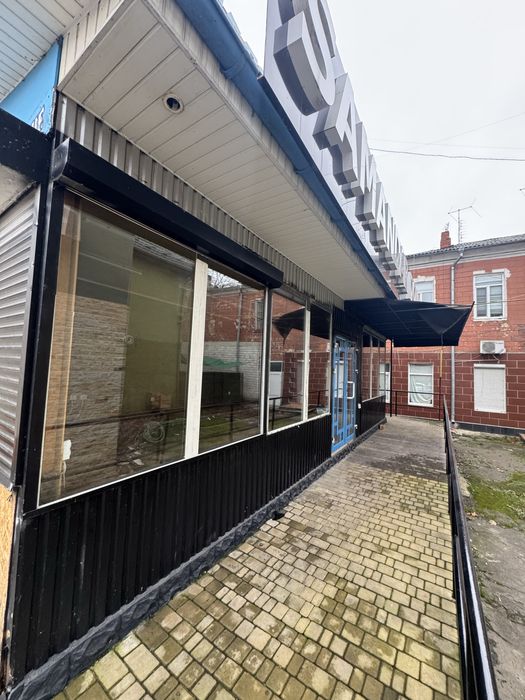 Здається в оренду приміщення в Центрі міста .