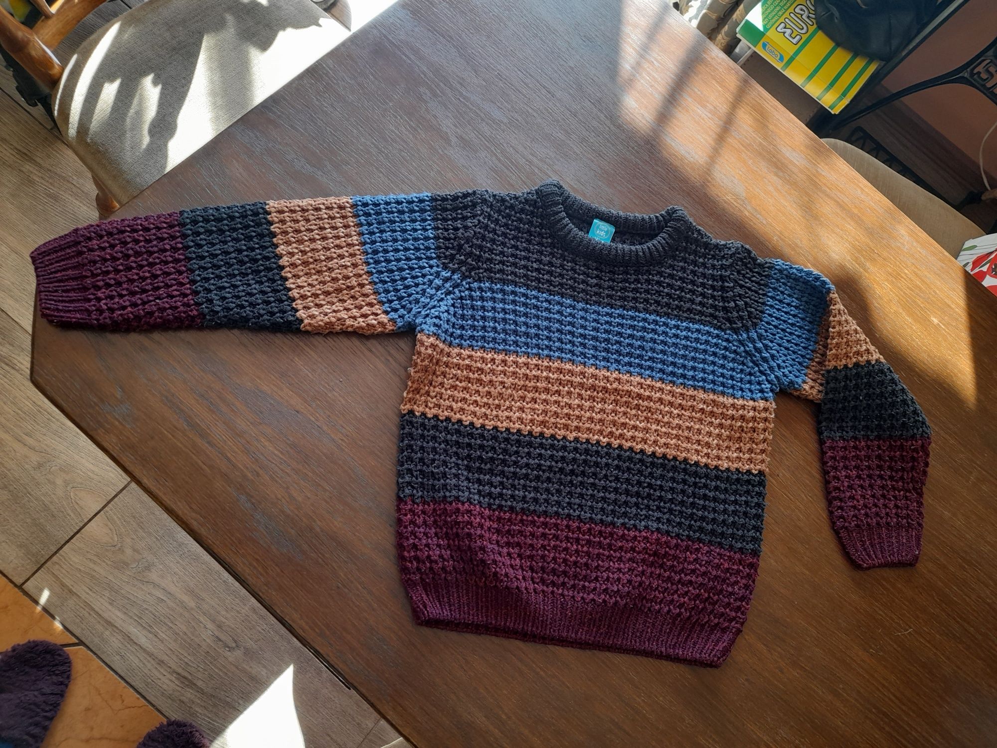 Sweter dla chłopca rozm. 122