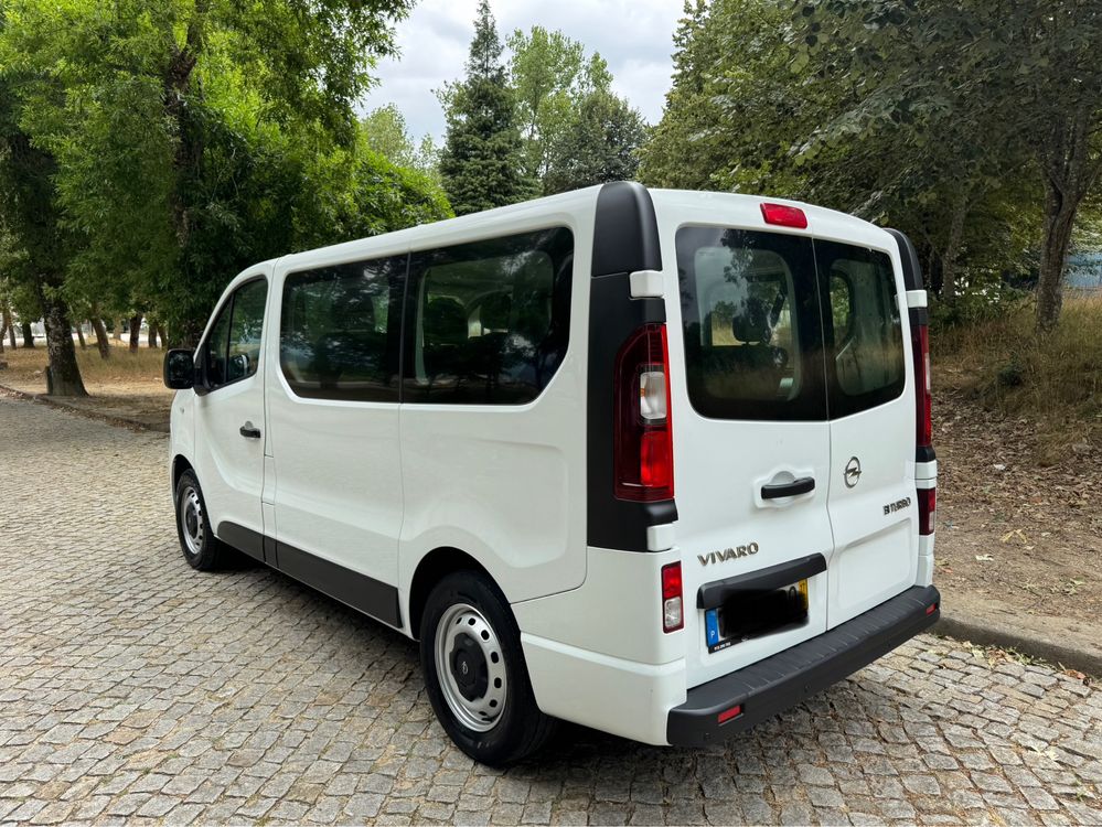 Opel Vivaro 9Lugares  2017 Nacional
