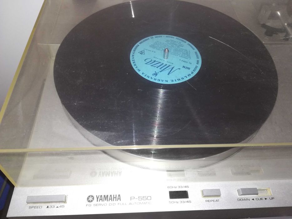 yamaha gramofon p-550