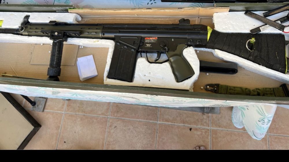 Vendo equipamento de airsoft e replicas
