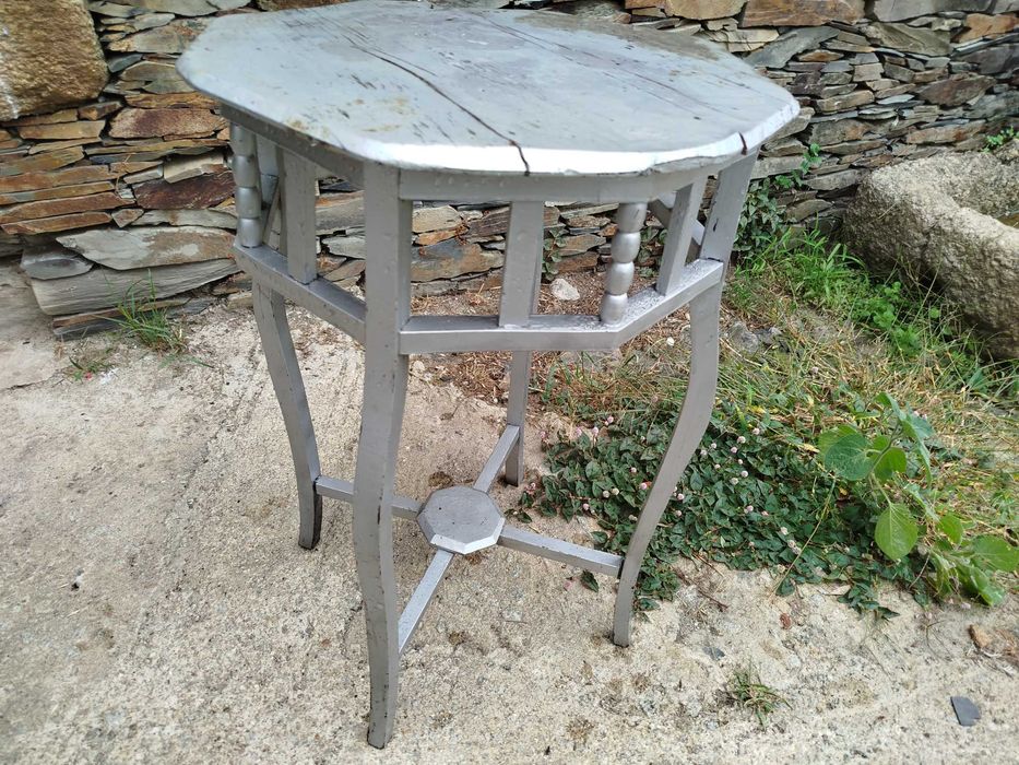 Mesa vintage  a preço low cost