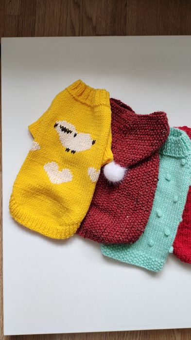 Одяг для собак . Светр для собаки