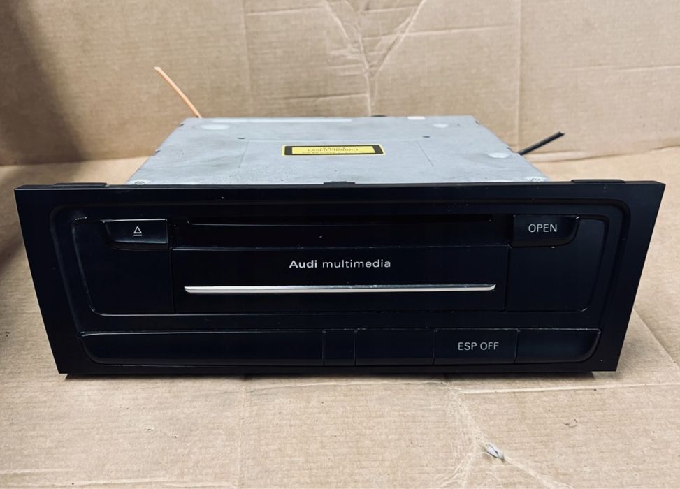 AUDI A4 B8 A5 CZYTNIK kart sd NAWIGACJI MMI multimedia kostki oryginał