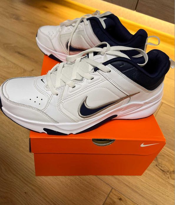 Кросівки чоловічі Nike. Оригінал. 46р. 30 см стелька.