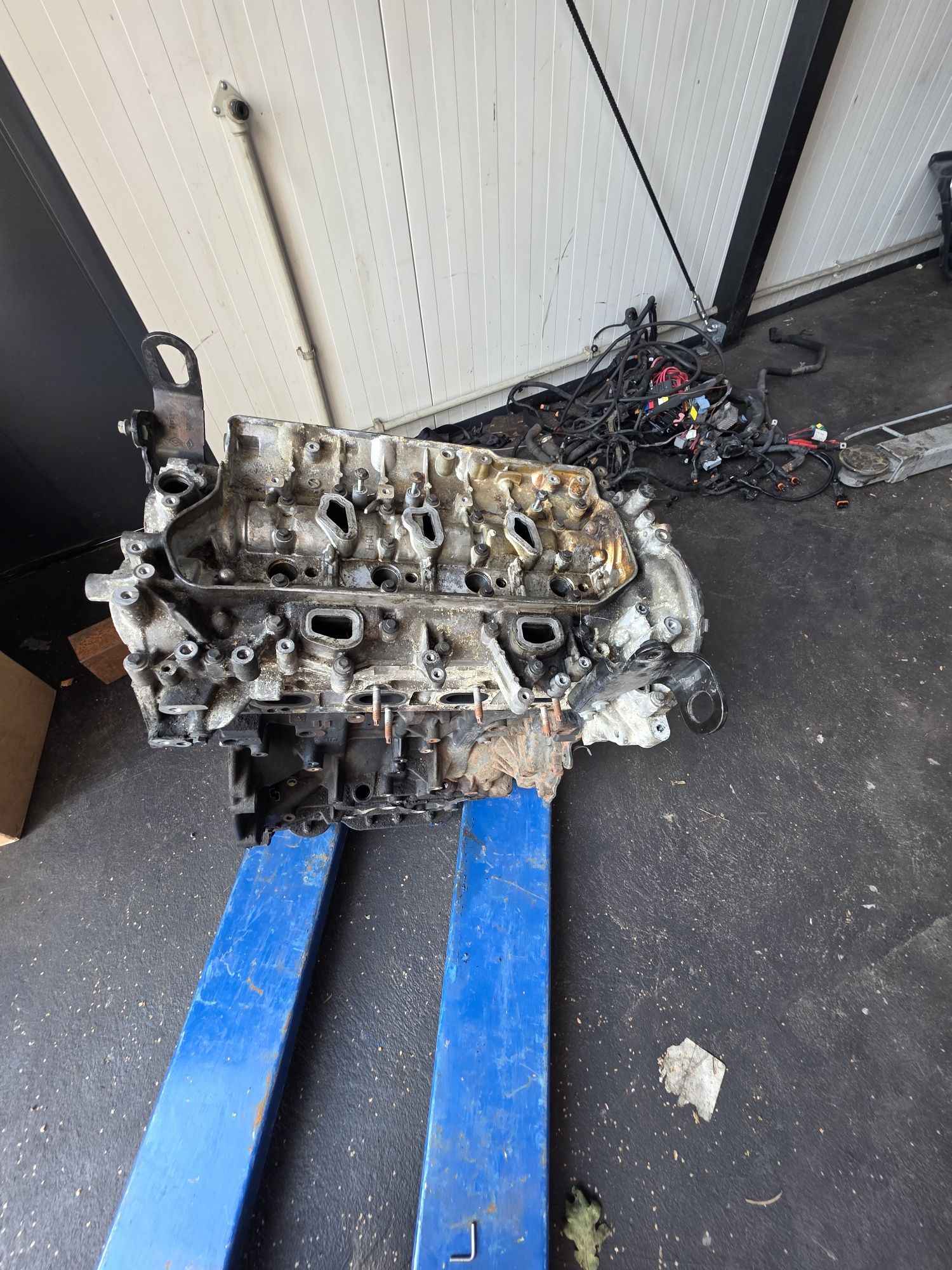 Silnik master 2.3 bi turbo 2019r