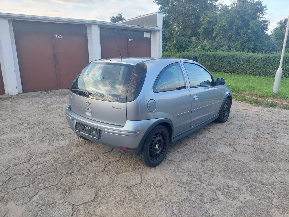 Opel corsa 1.2 07r klima