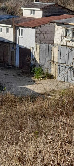 Вишгород, кооп. Лісний, гараж  3х рівневий 220 кв.м( ЖК Ярославичі)