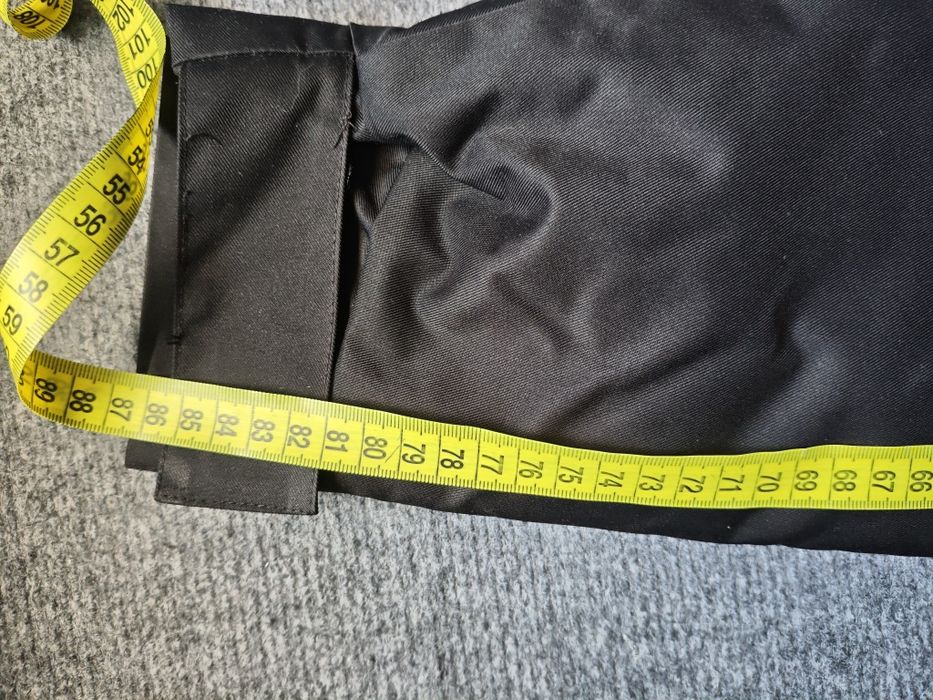 Зимова чоловіча куртка