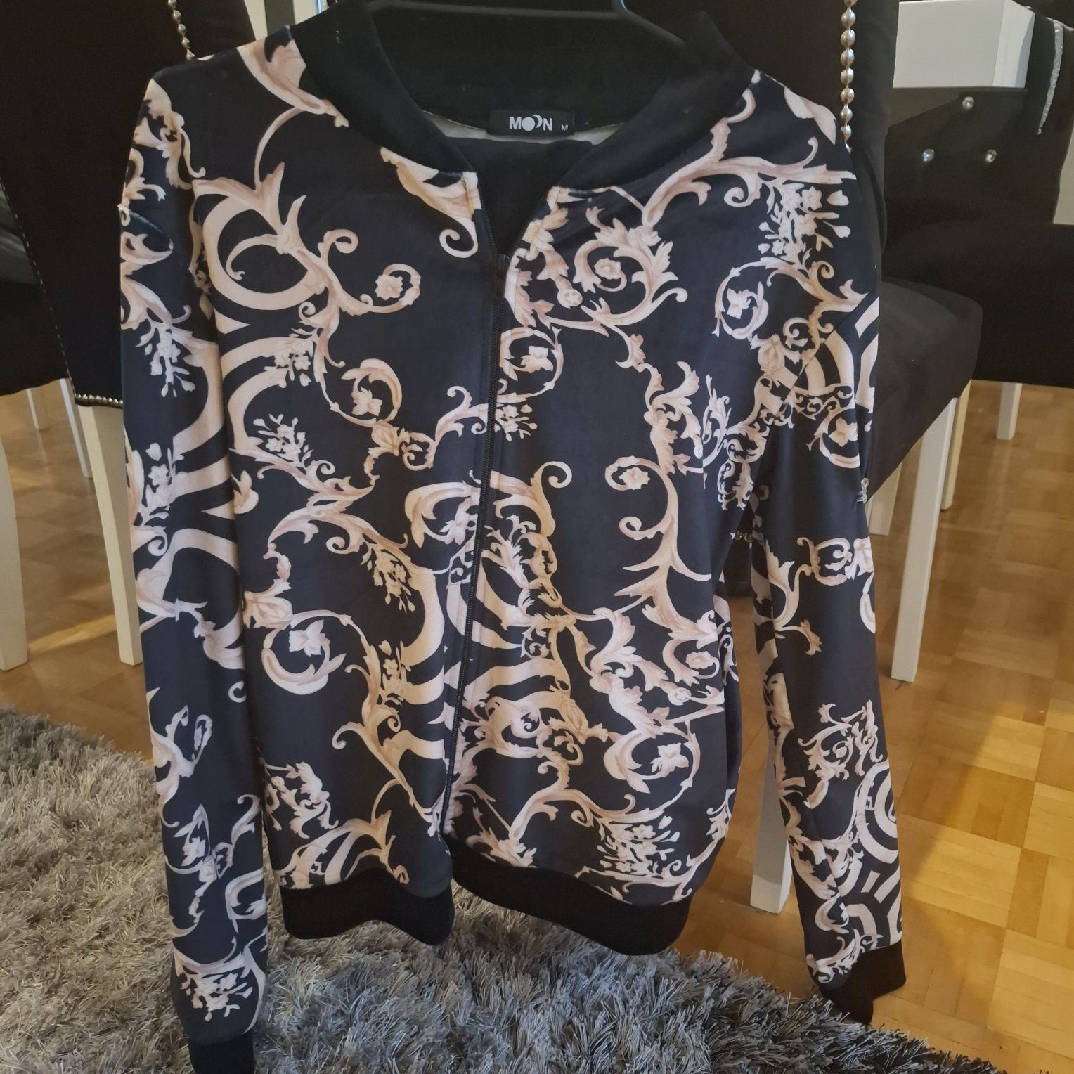 Dres welur bomberka