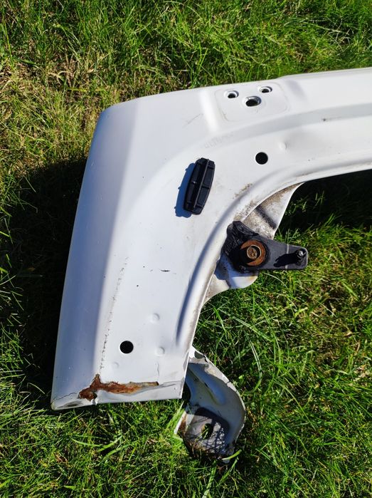 błotnik przedni lewy Jeep Wrangler JK JKU III 06-18 Unlimited PW7