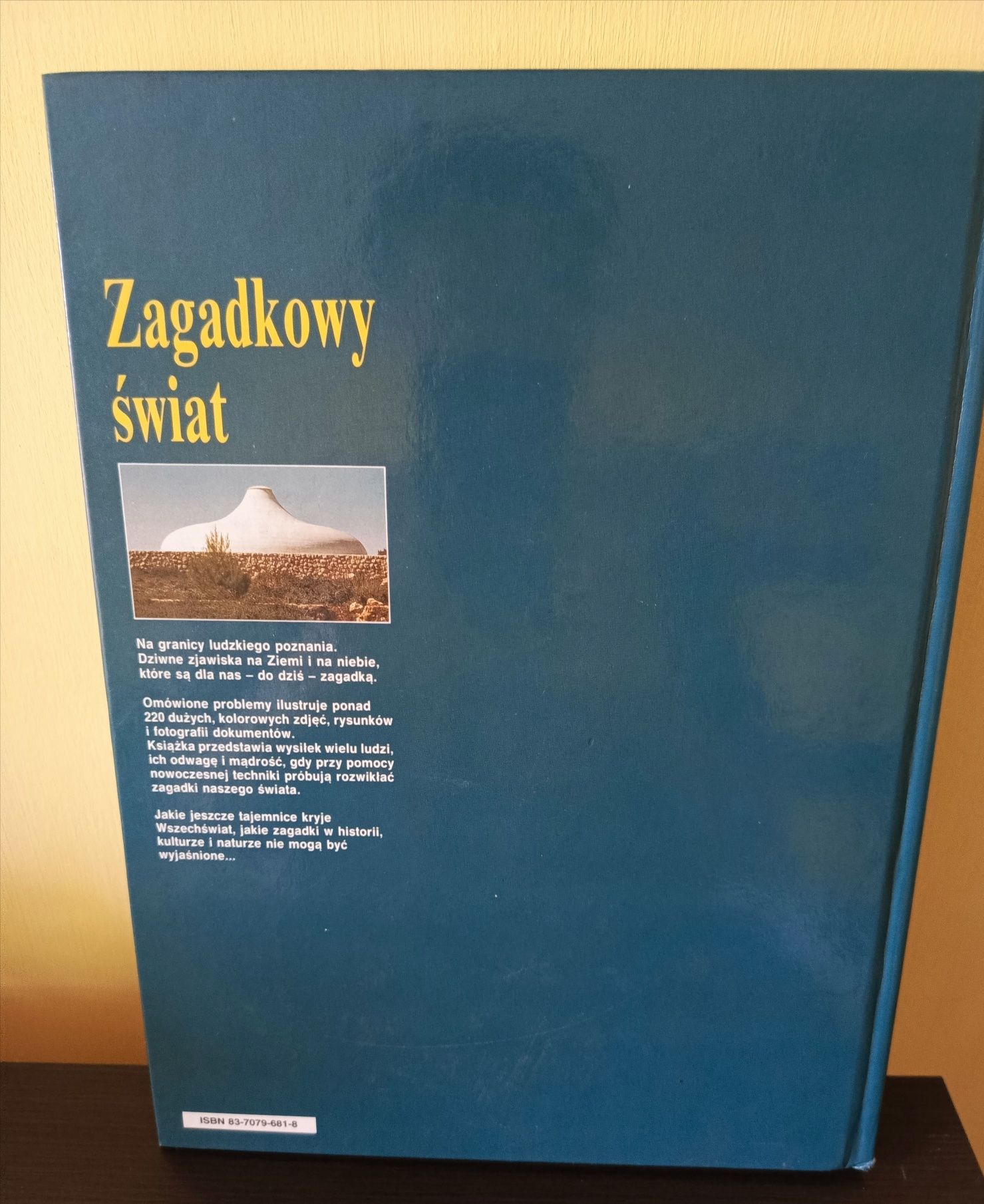 Książka "Zagadkowy Świata" -Roland Gööckk