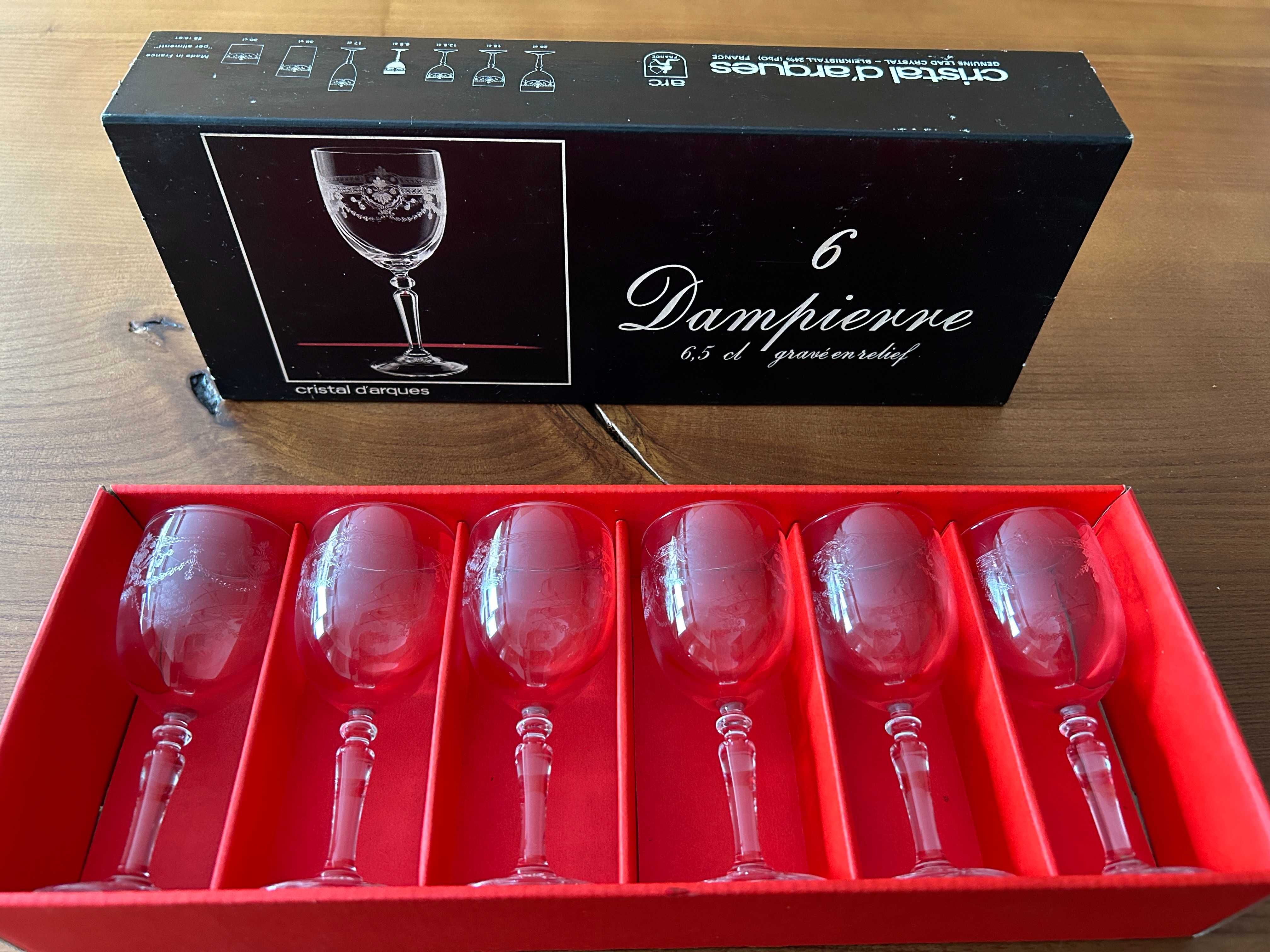 Lote de 78 copos de Cristal d'Arques, marca Dampierre