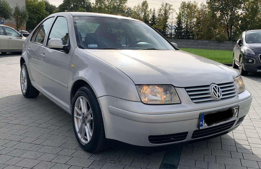 Volkswagen Bora 1.9TDI 110KM bardzo ładnie utrzymana! Bez grama rdzy!!