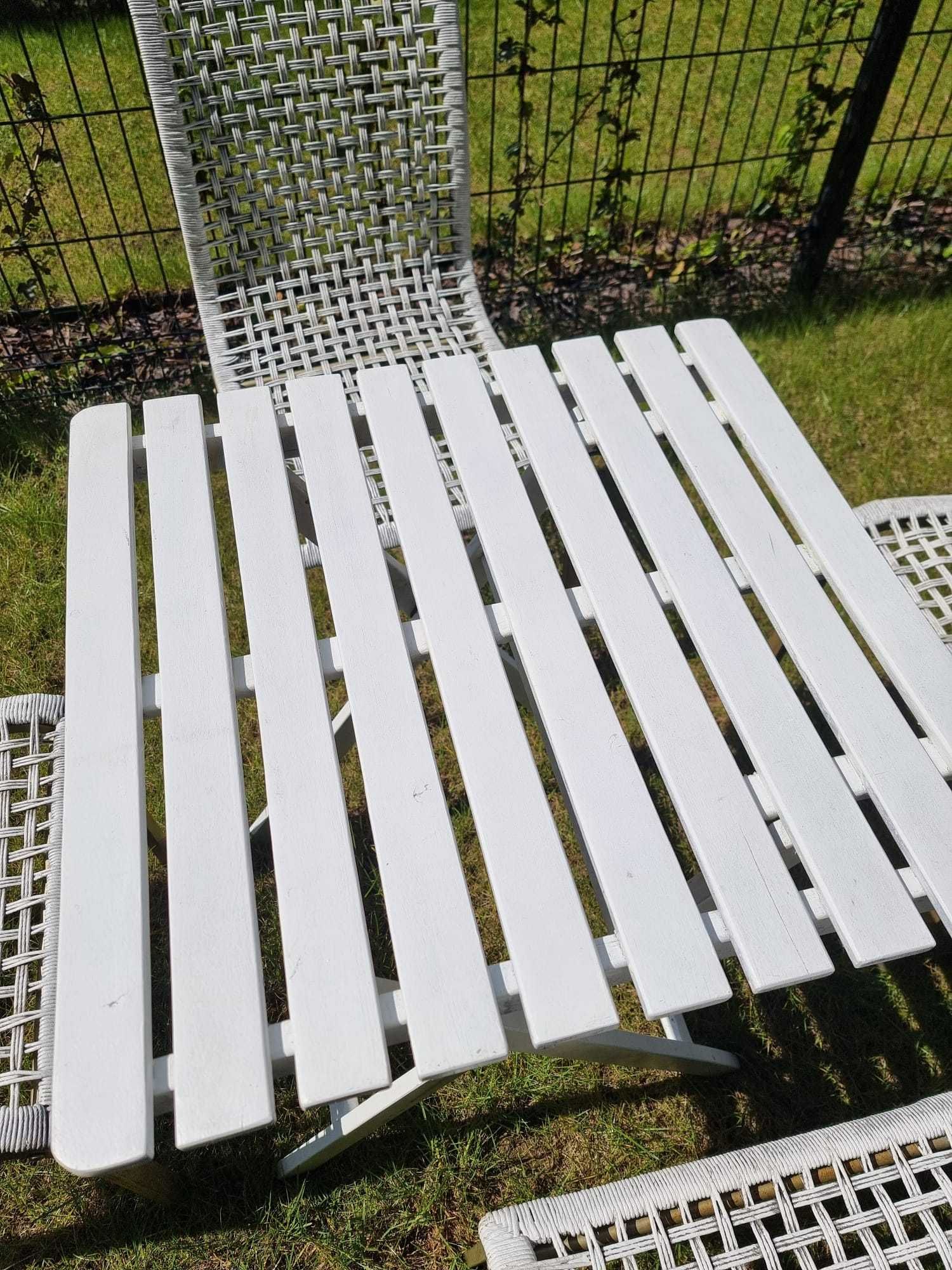 Zestaw mebli ogrodowych, stolik + 4 krzesła