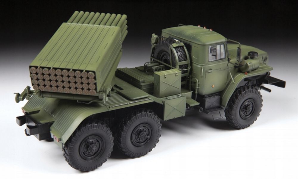 Model do sklejenia Zvezda 3655 1/35 Multiple Rocket BM-21 "Grad"