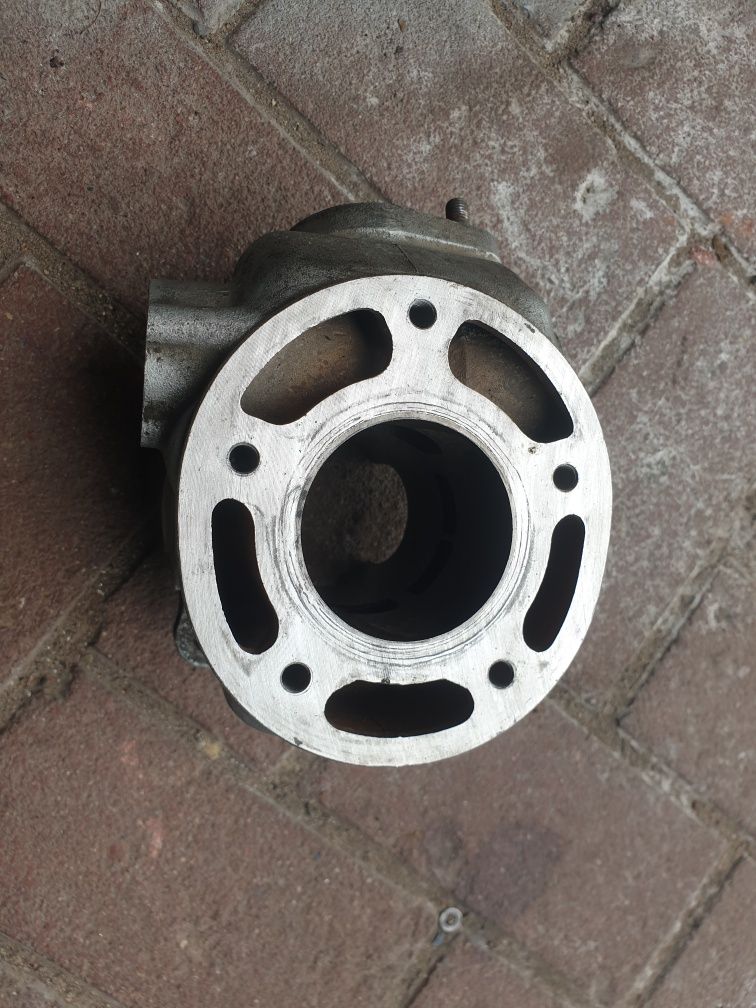 Cylinder Yamaha DT 125, TDR, Sachs 3MB00, głowica, zawór
