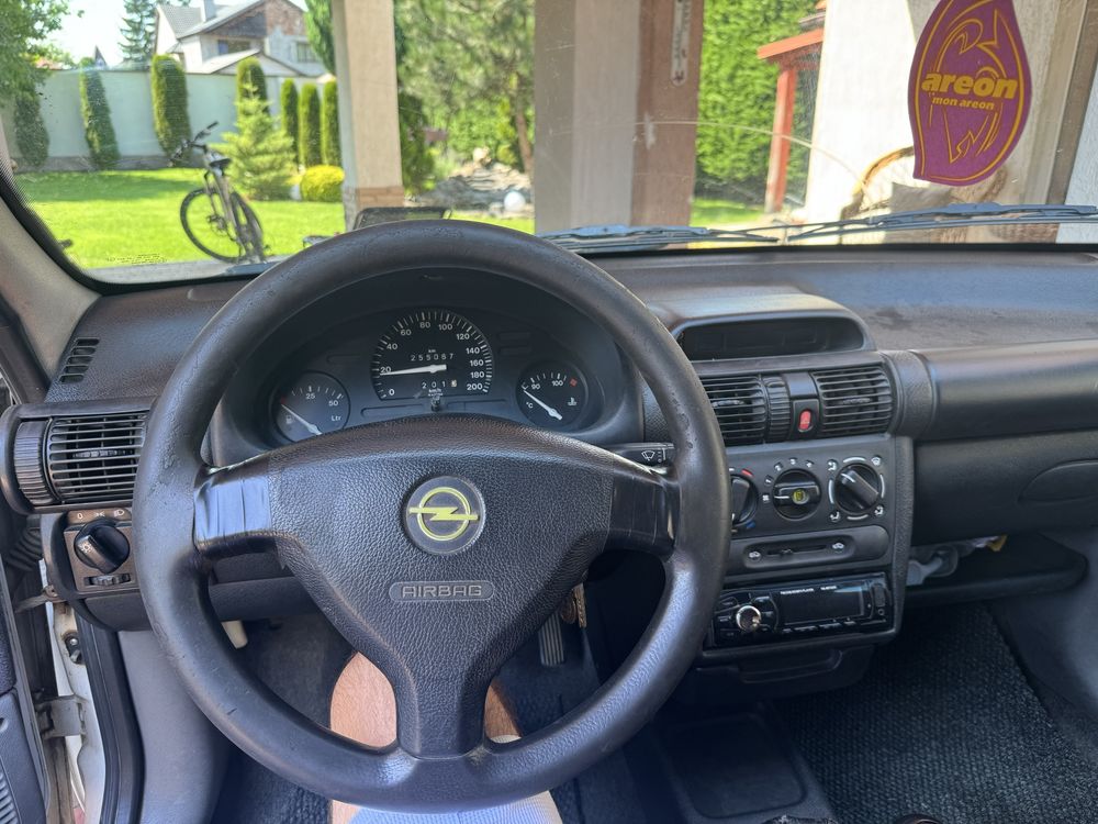 Opel combo 1.7 d