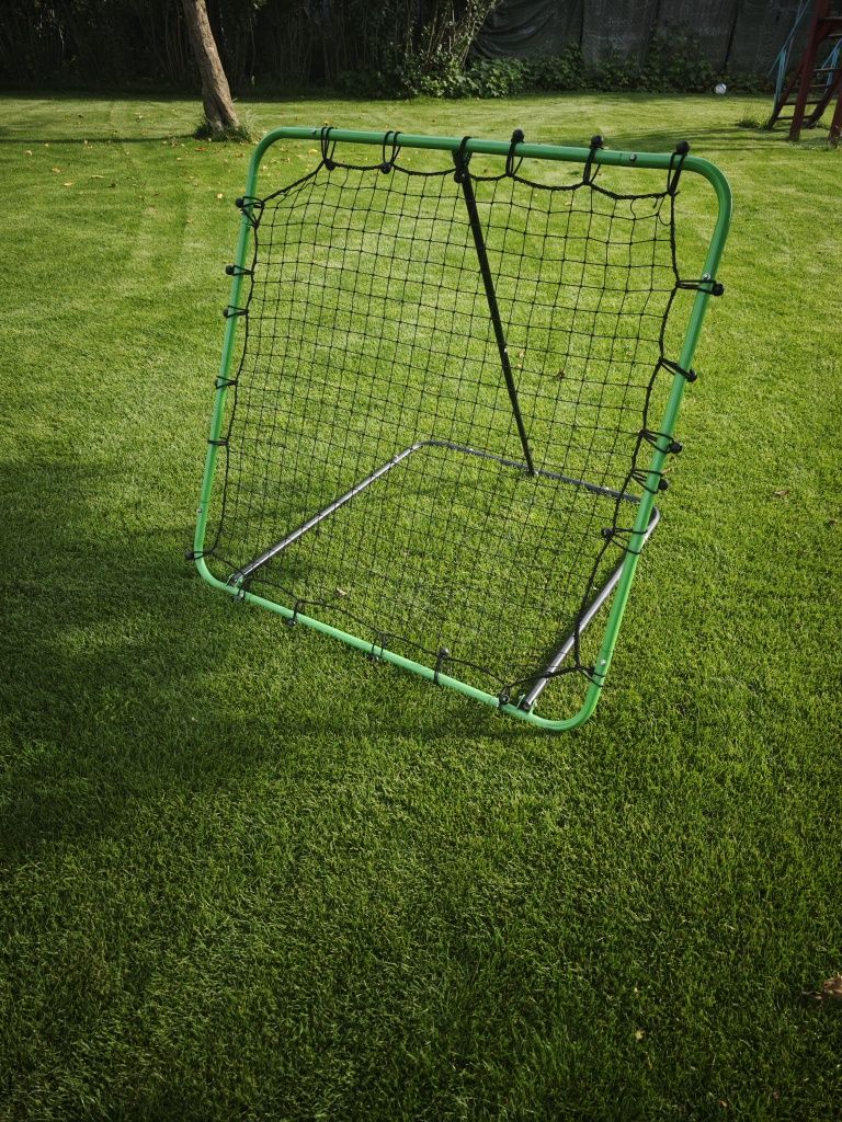 Rebounder piłkarski