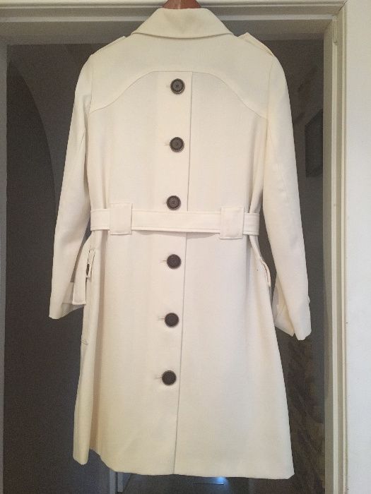 Пальто-тренч Via от Victoria Secret