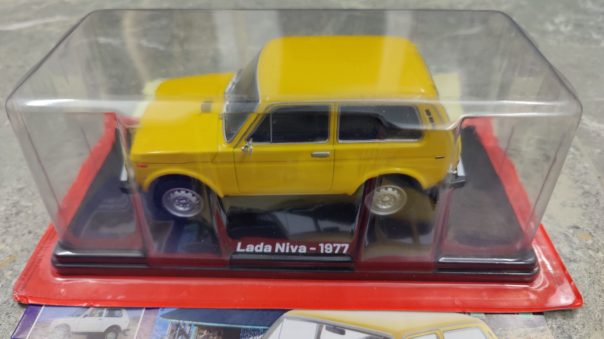 Łada Niva Hachette Samochody PRL