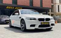 BMW M5       2012