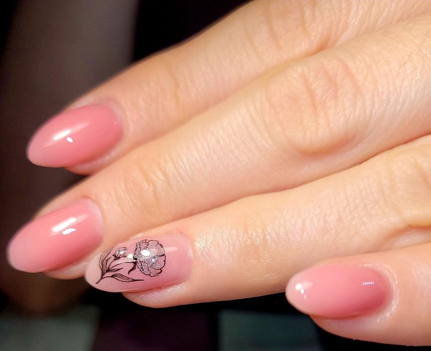 р-н Попова!Манікюр Педикюр  Нарощування нігтиків