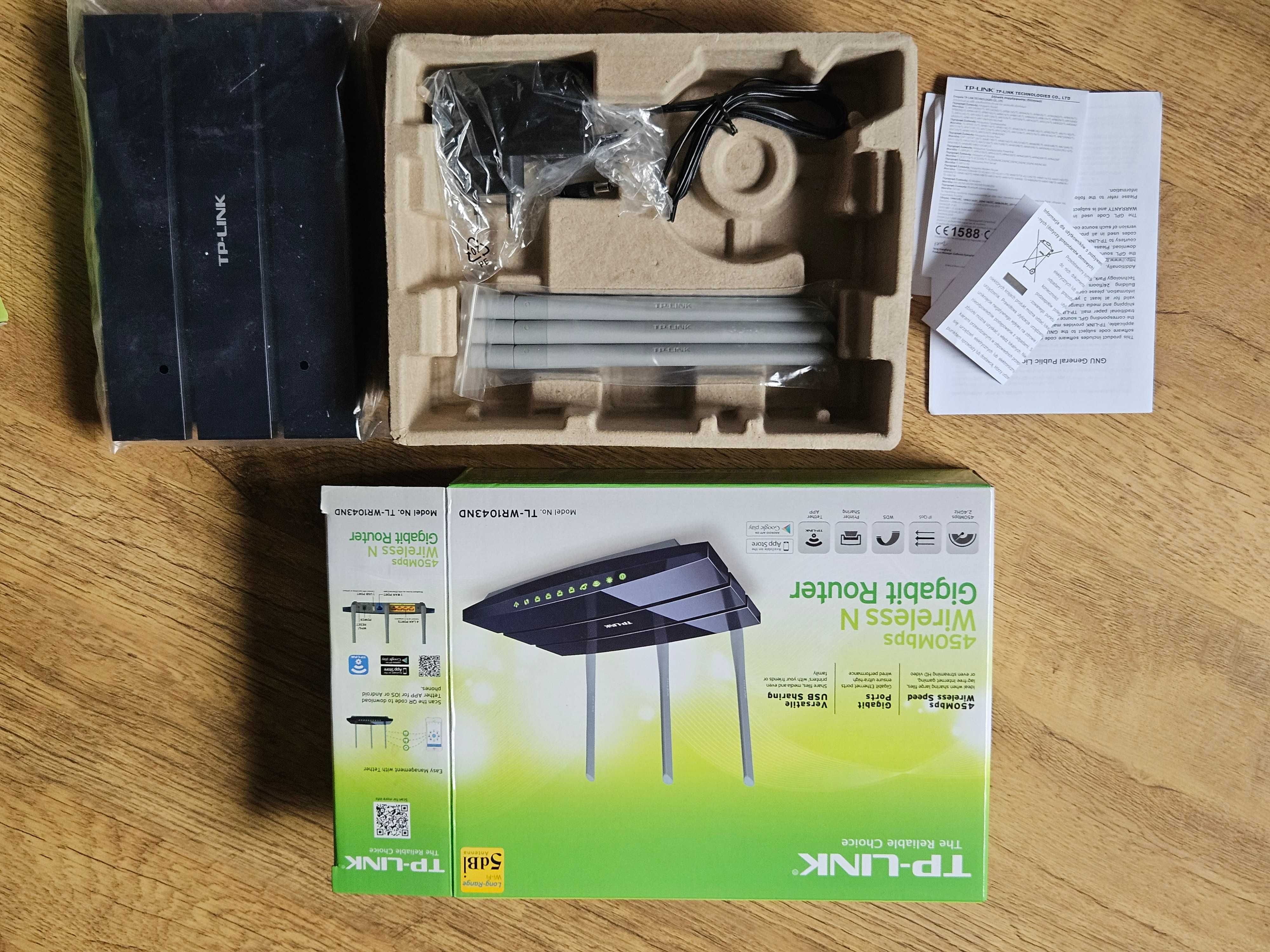 Tp-Link Router 450Mbps, 50Mbps, Repeater 300Mbps komplet