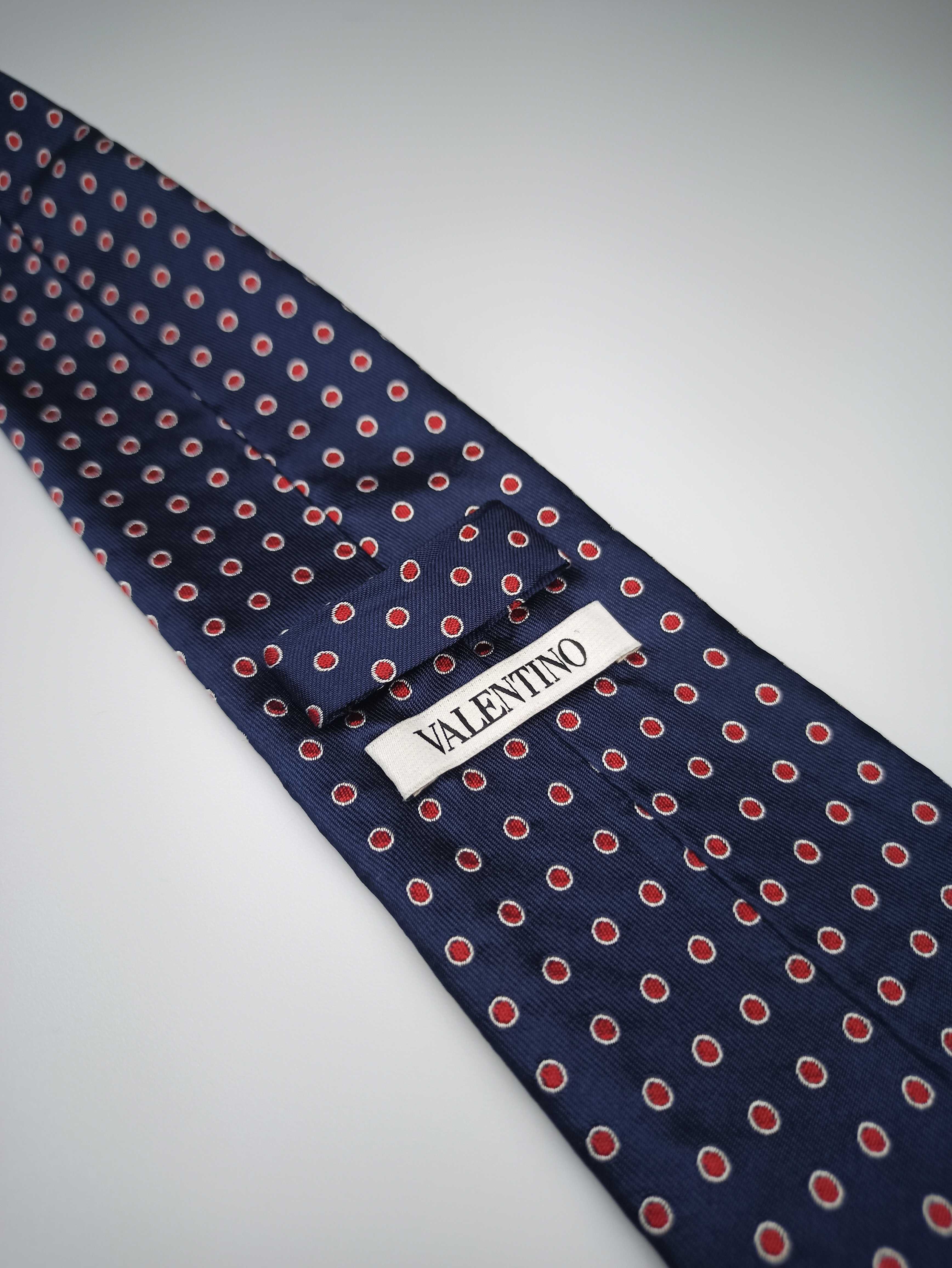 Valentino granatowy jedwabny krawat w groszki q1