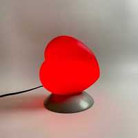 Lampa Ikea Red Heart, pop-art z lat 90