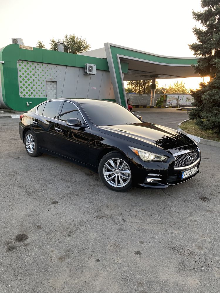 Infiniti q50 2.2d AT(170 к.с.)