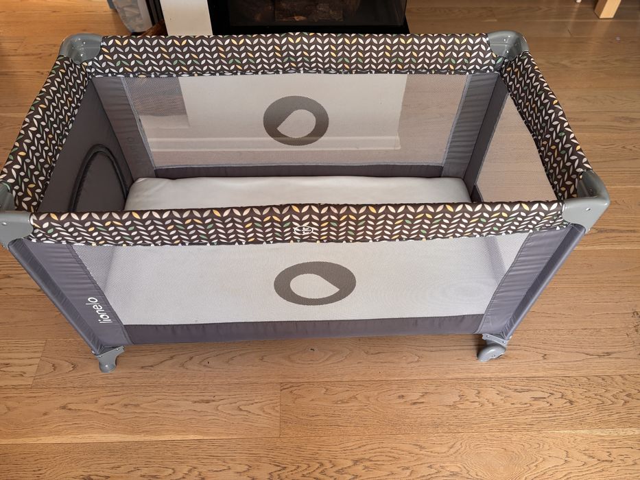 Lóżeczko turystyczne Lionelo z materacem