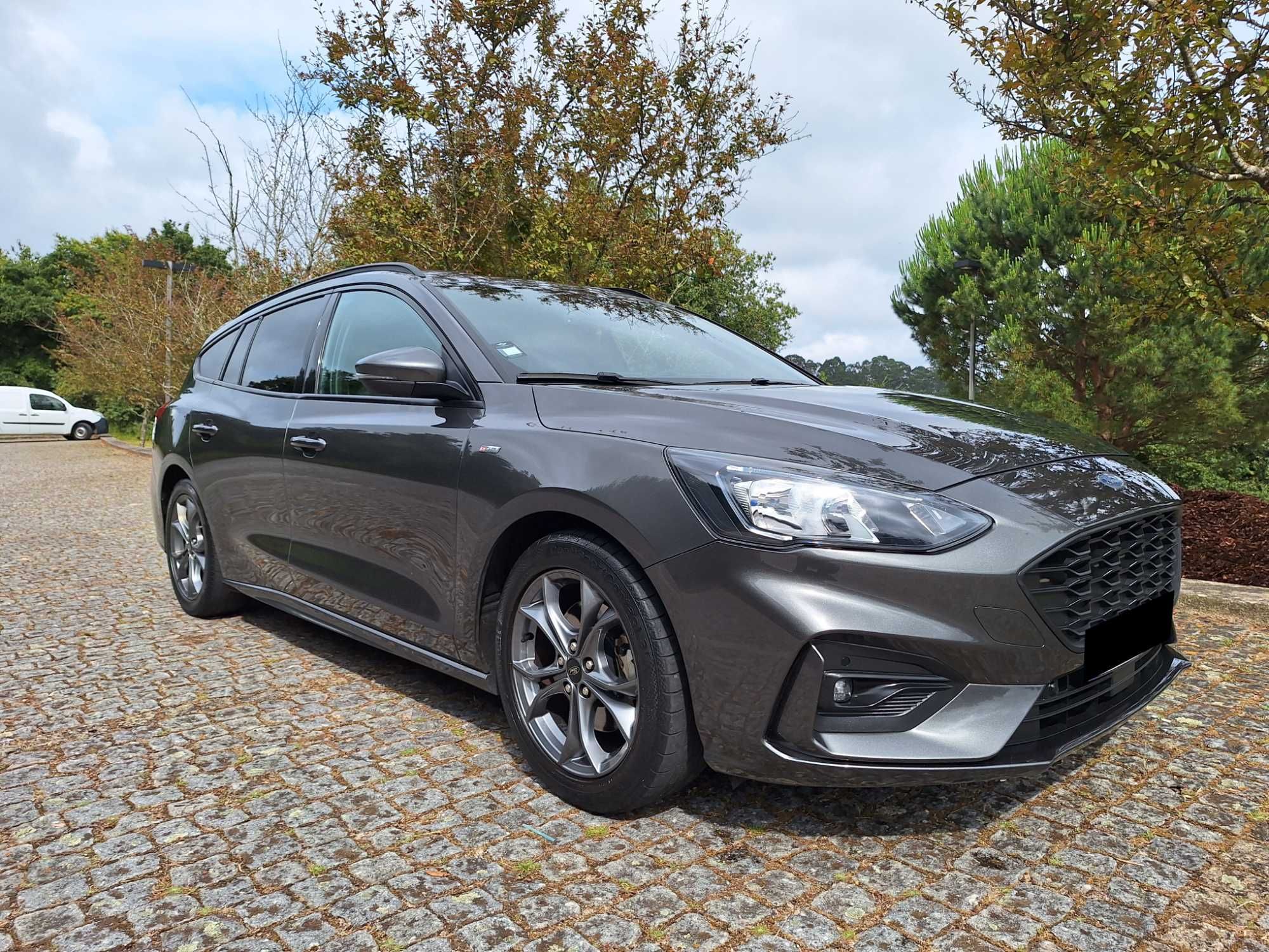 Ford Focus 1.0 125cv ST-LINE - Nacional