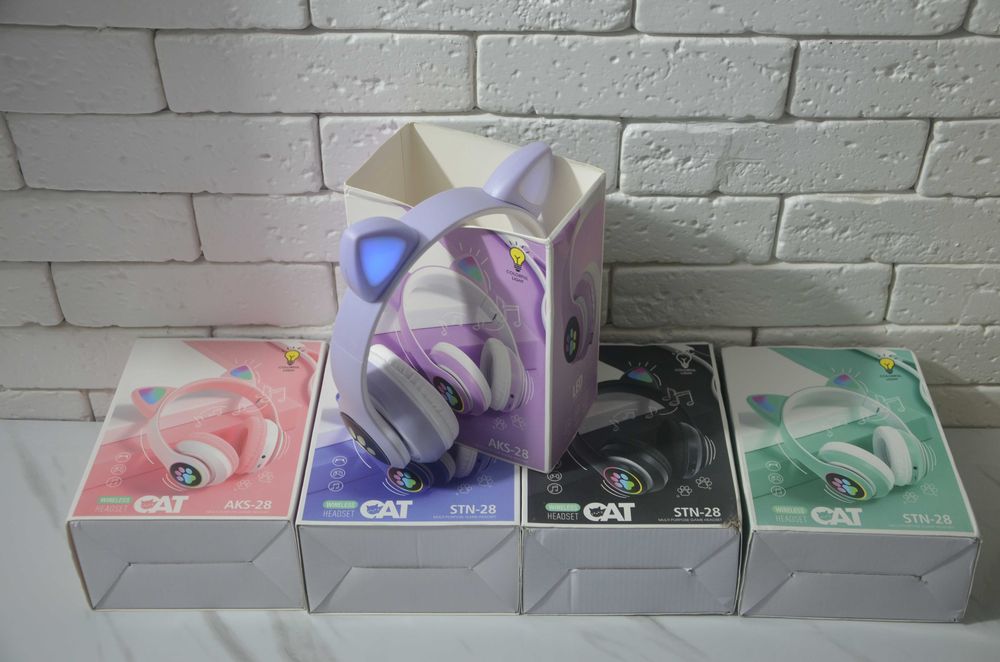 Бездротові навушники з вушками STN-28 блютуз Світлодіодні навушники